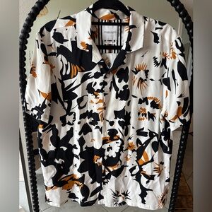 Denim & Flower Black, White & Orange Abstract Floral Short-Sleeve Shirt